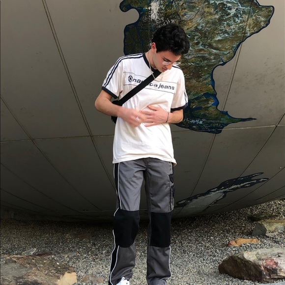 Meet your Posher, Jonathan - Picture 2 of 4